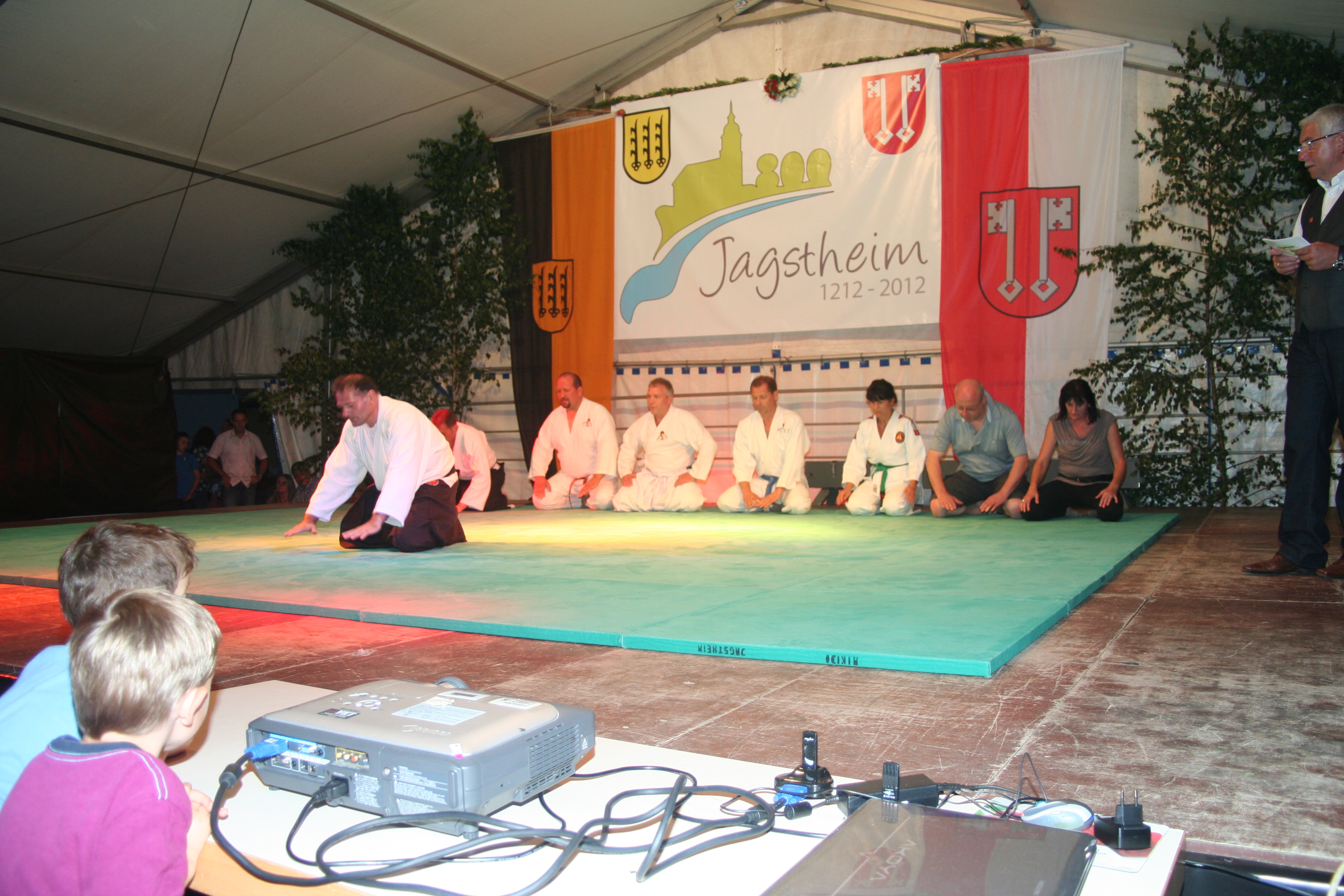 800JUBI 2012 07 07 112